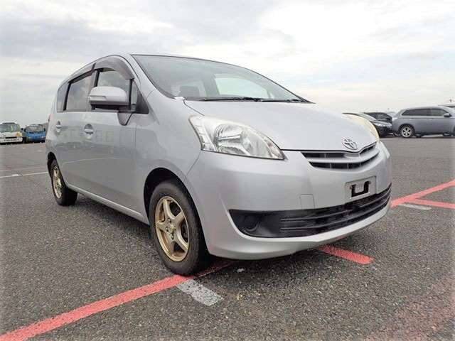 Toyota passo sette 2009