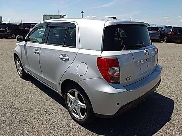 Toyota ist 2010