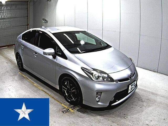 2013 TOYOTA PRIUS | Ref No.0120631357 | Used Cars for Sale