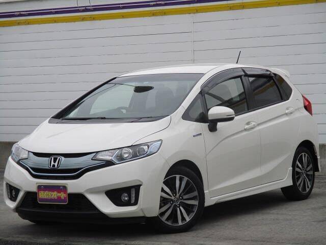 14 Honda Fit Hybrid Ref No Used Cars For Sale Picknbuy24 Com