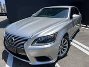 2013 LEXUS LS