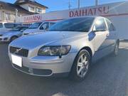 2005 VOLVO S40