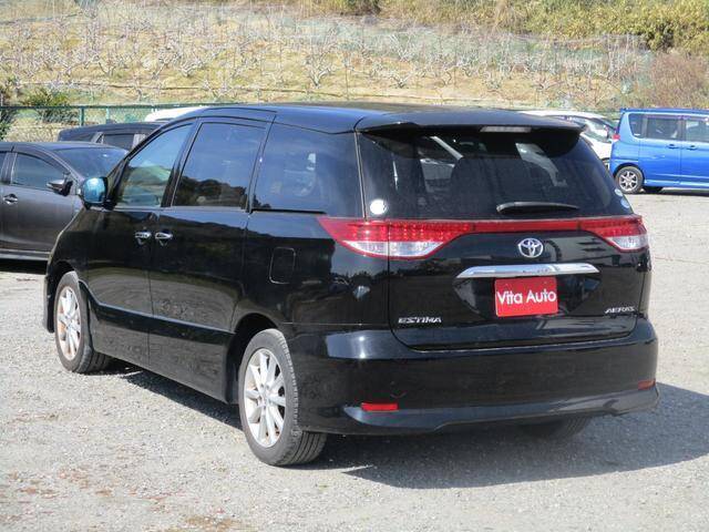 Тойота Toyota previa Estima 2016