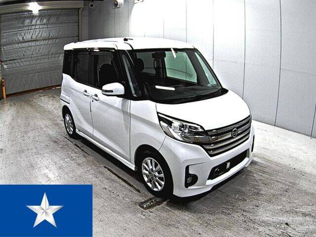 Nissan dayz roox 2015