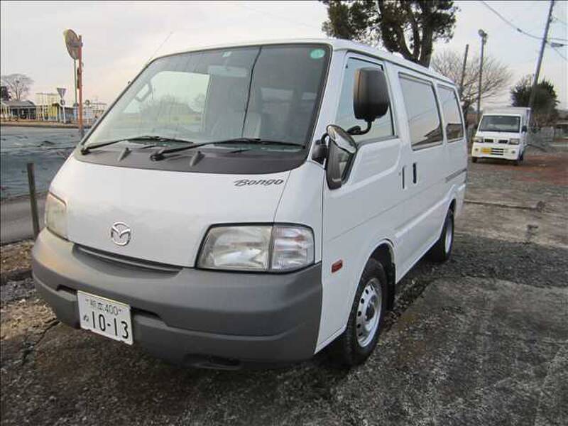 Mazda Bongo VAN