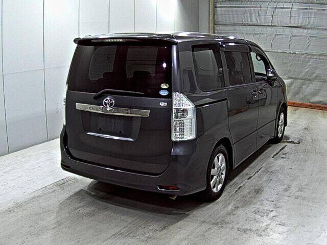 2007 TOYOTA NOAH | Ref No.0120753837 | Used Cars for Sale