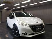 2015 PEUGEOT 208