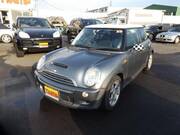 2004 BMW MINI COOPER S