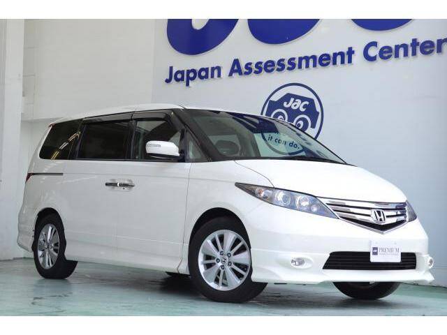 Honda elysion 2012