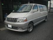 2001 TOYOTA GRAND HIACE