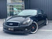 2010 NISSAN FUGA