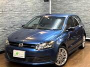 2013 VOLKSWAGEN POLO