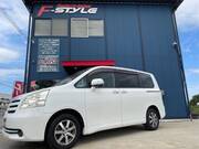 2009 TOYOTA NOAH