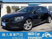 2014 VOLVO V40