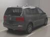 VOLKSWAGEN GOLF TOURAN