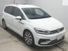 VOLKSWAGEN GOLF TOURAN