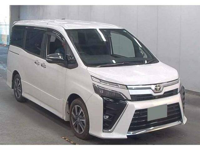 2021 TOYOTA VOXY | Ref No.0120871491 | Used Cars for Sale