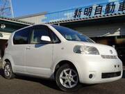 2011 TOYOTA PORTE