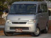 2011 TOYOTA TOWNACE VAN GL