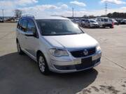2010 VOLKSWAGEN GOLF TOURAN
