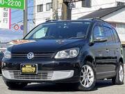 2011 VOLKSWAGEN GOLF TOURAN