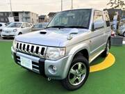 2011 MITSUBISHI PAJERO MINI