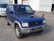 2000 MITSUBISHI PAJERO MINI VR