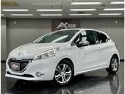 2015 PEUGEOT 208