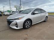 2017 TOYOTA PRIUS PHV