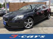 2014 VOLVO V40