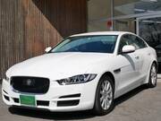 2019 JAGUAR XE