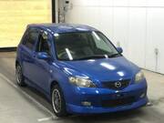 2002 MAZDA DEMIO CASUAL