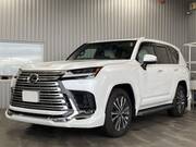 2022 LEXUS LX