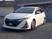 2017 TOYOTA PRIUS PHV