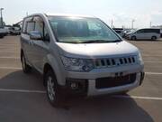 2008 MITSUBISHI DELICA D5