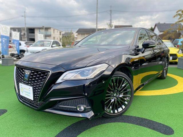 2020 TOYOTA CROWN | Ref No.0120940254 | Used Cars for Sale | PicknBuy24.com