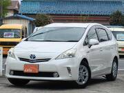 2013 TOYOTA PRIUS ALPHA S