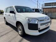 2015 TOYOTA SUCCEED