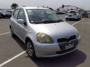 2000 TOYOTA VITZ