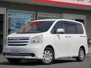 2009 TOYOTA NOAH