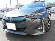2017 TOYOTA PRIUS PHV