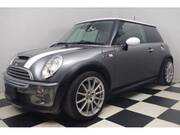 2004 BMW MINI COOPER S