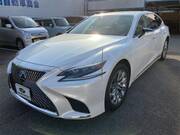 2017 LEXUS LS