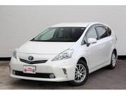 2011 TOYOTA PRIUS ALPHA S
