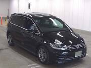 2017 VOLKSWAGEN GOLF TOURAN