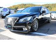 2013 TOYOTA CROWN HYBRID