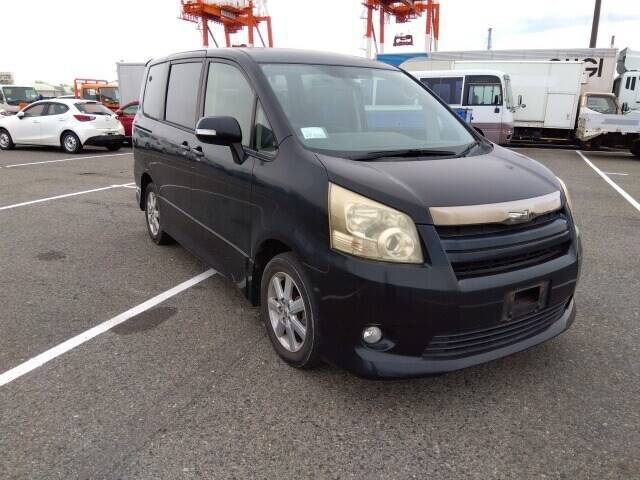 2008 TOYOTA NOAH | Ref No.0120982094 | Used Cars for Sale