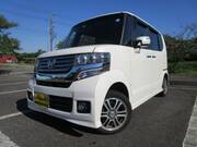 2015 HONDA N-BOX CUSTOM