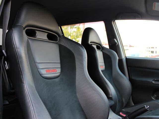 2006 MITSUBISHI LANCER WAGON | Ref No.0120992554 | Used Cars 2006 MITSUBISHI LANCER WAGON | Ref No.0120992554 | Used Cars