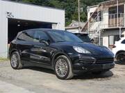 2011 PORSCHE CAYENNE (Left Hand Drive)
